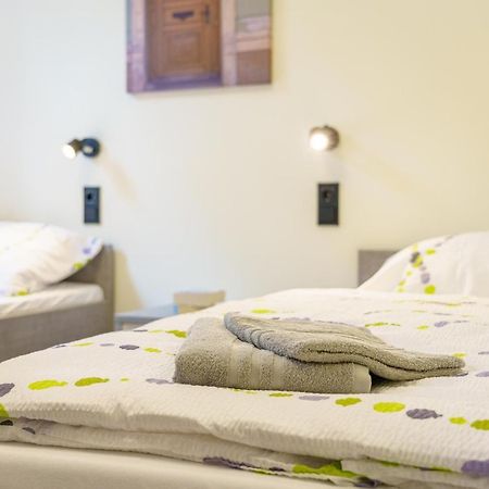 Hotel Und Hostel Gleisbett Annaberg-Buchholz Esterno foto