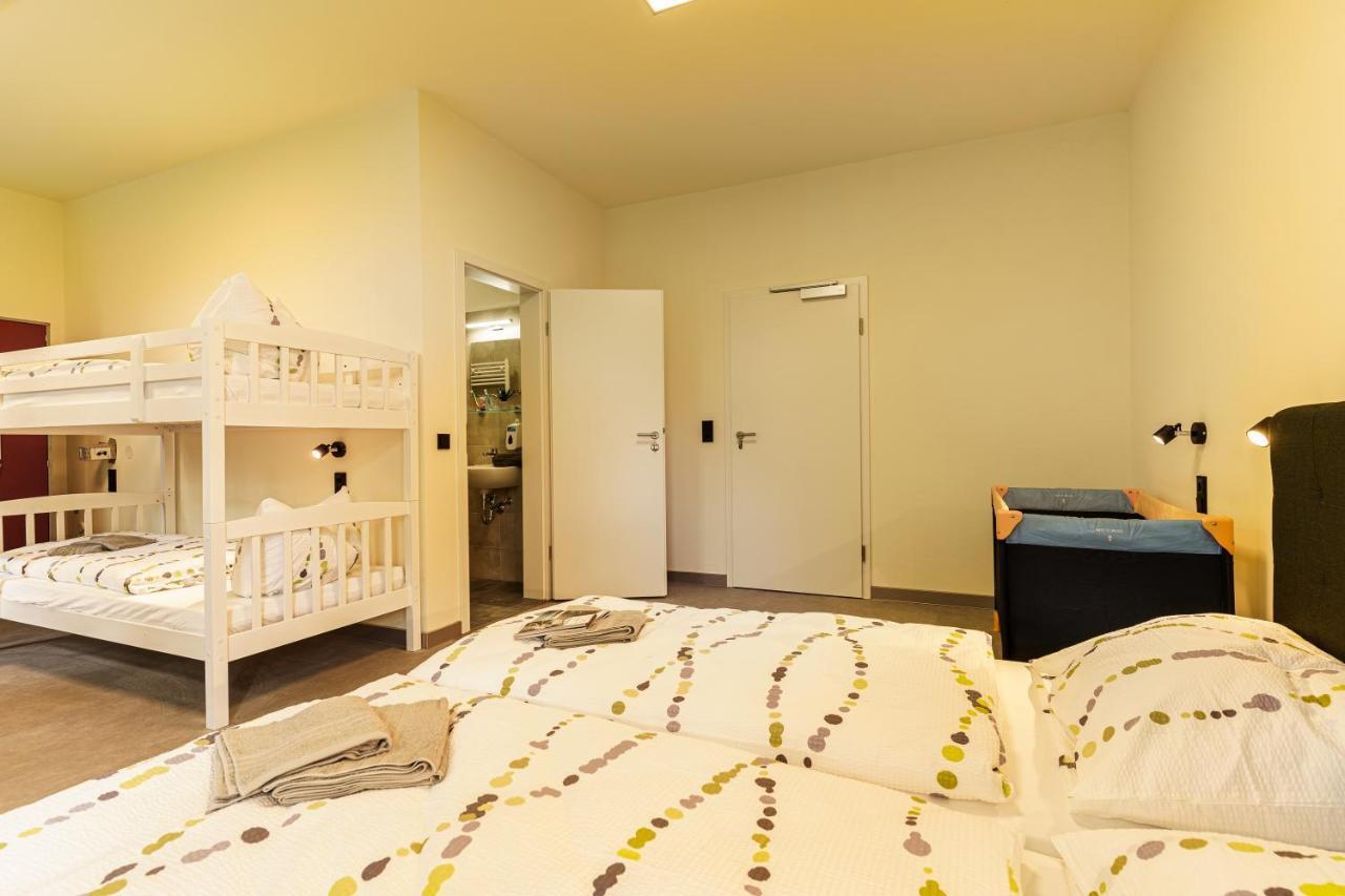Hotel Und Hostel Gleisbett Annaberg-Buchholz Esterno foto