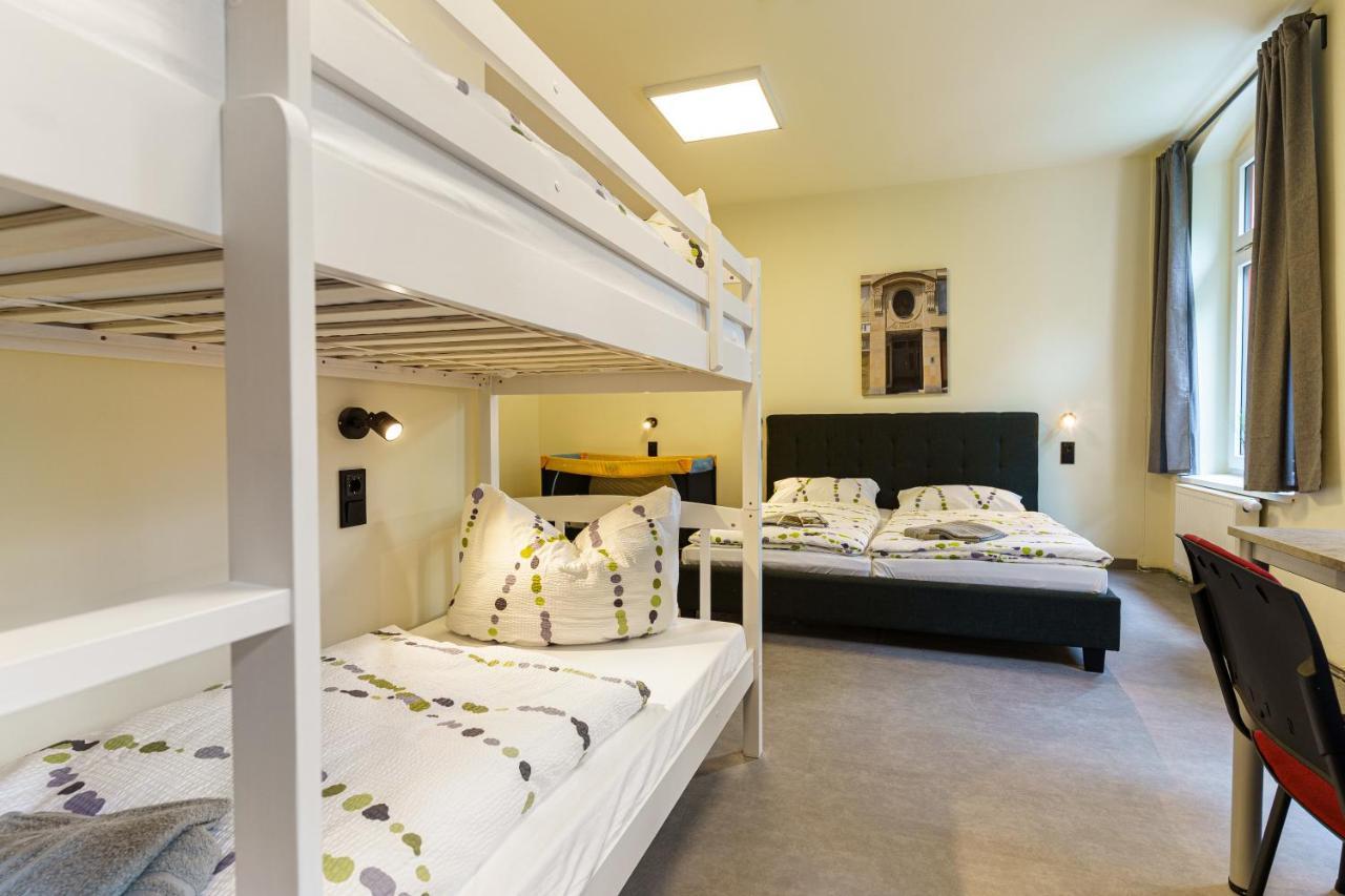 Hotel Und Hostel Gleisbett Annaberg-Buchholz Esterno foto