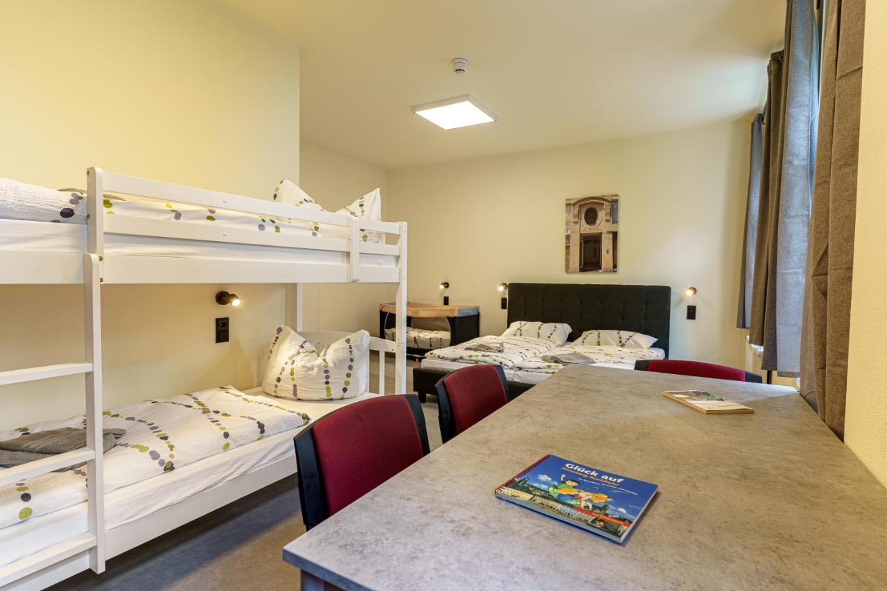 Hotel Und Hostel Gleisbett Annaberg-Buchholz Esterno foto